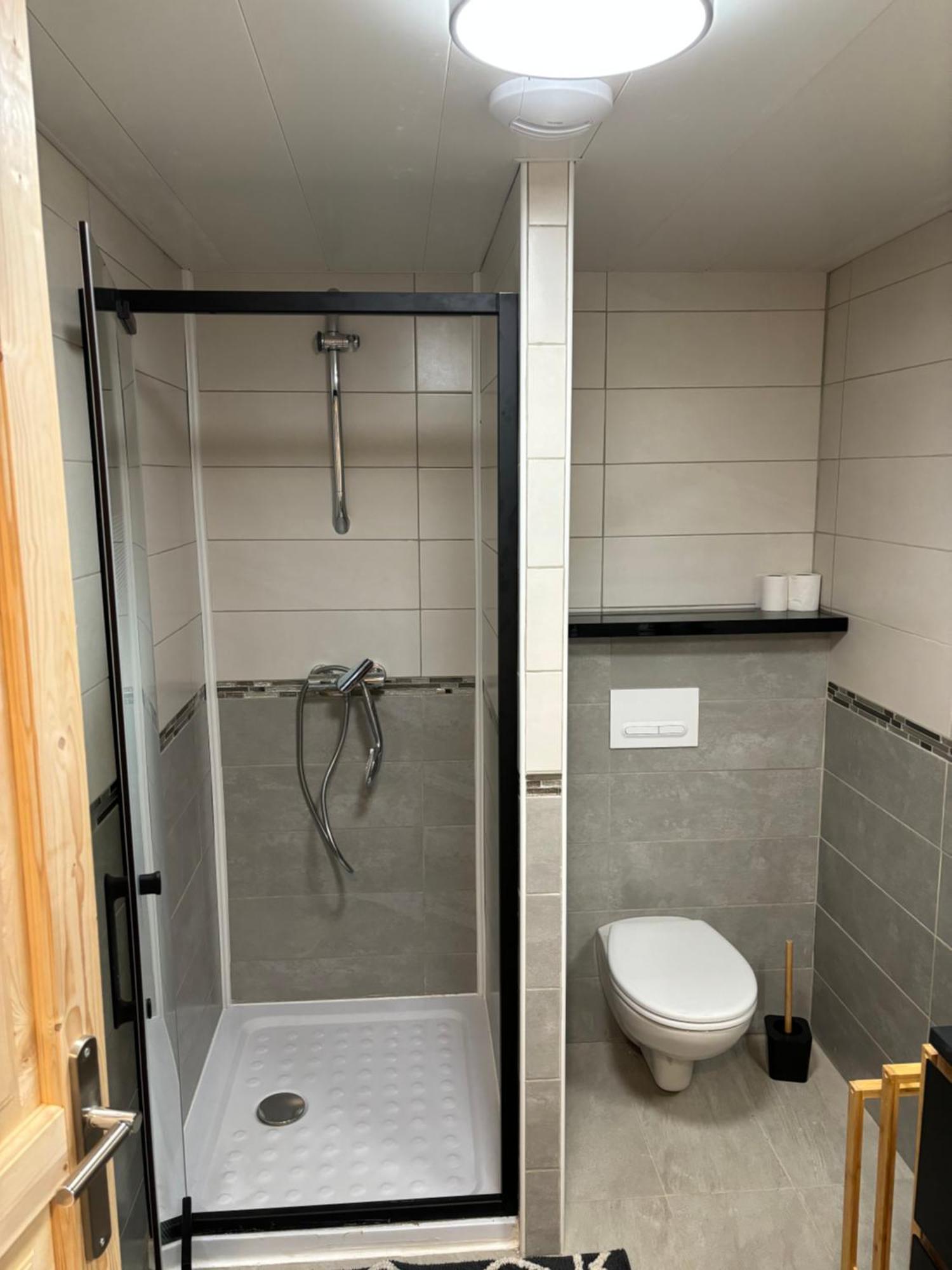 L'Oursiere A Saint Mamet Apartment ภายนอก รูปภาพ